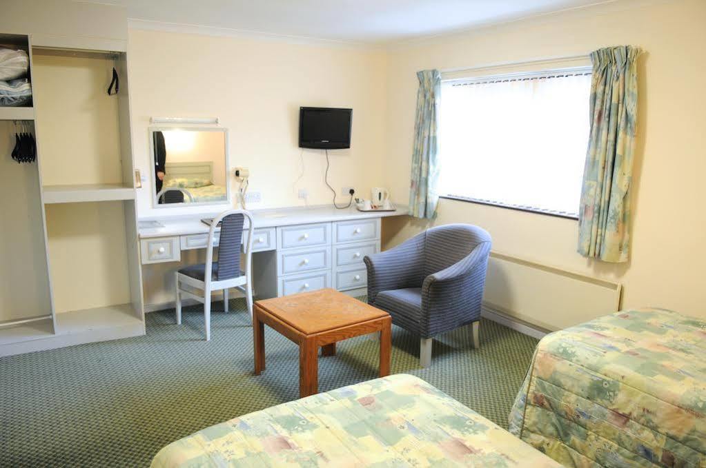 The Sandpiper Hotel; Sure Hotel Collection By Best Western Chesterfield Bagian luar foto